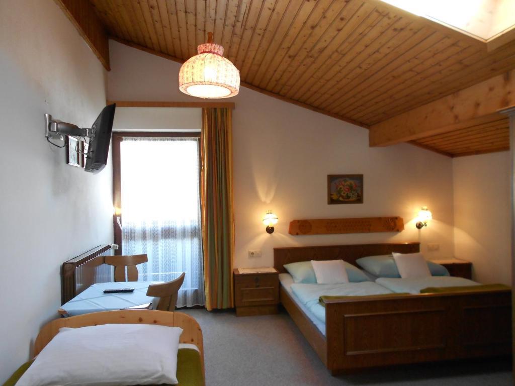 Pension Thorerhof Haus im Ennstal Cameră foto